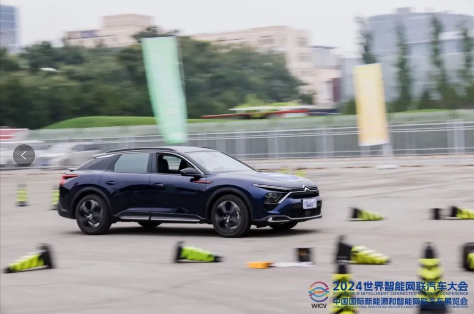 斬獲2項(xiàng)優(yōu)秀駕駛操控獎(jiǎng)！雪鐵龍凡爾賽旅不凡閃耀2024全國智能駕駛測(cè)試賽（總決賽）_北京中汽四方會(huì)展有限公司